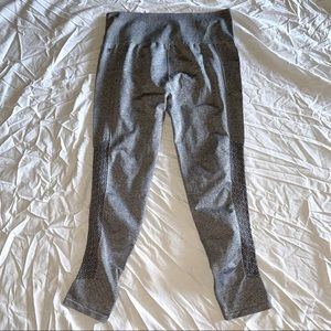 Fabletics Seamless Crop Leggings